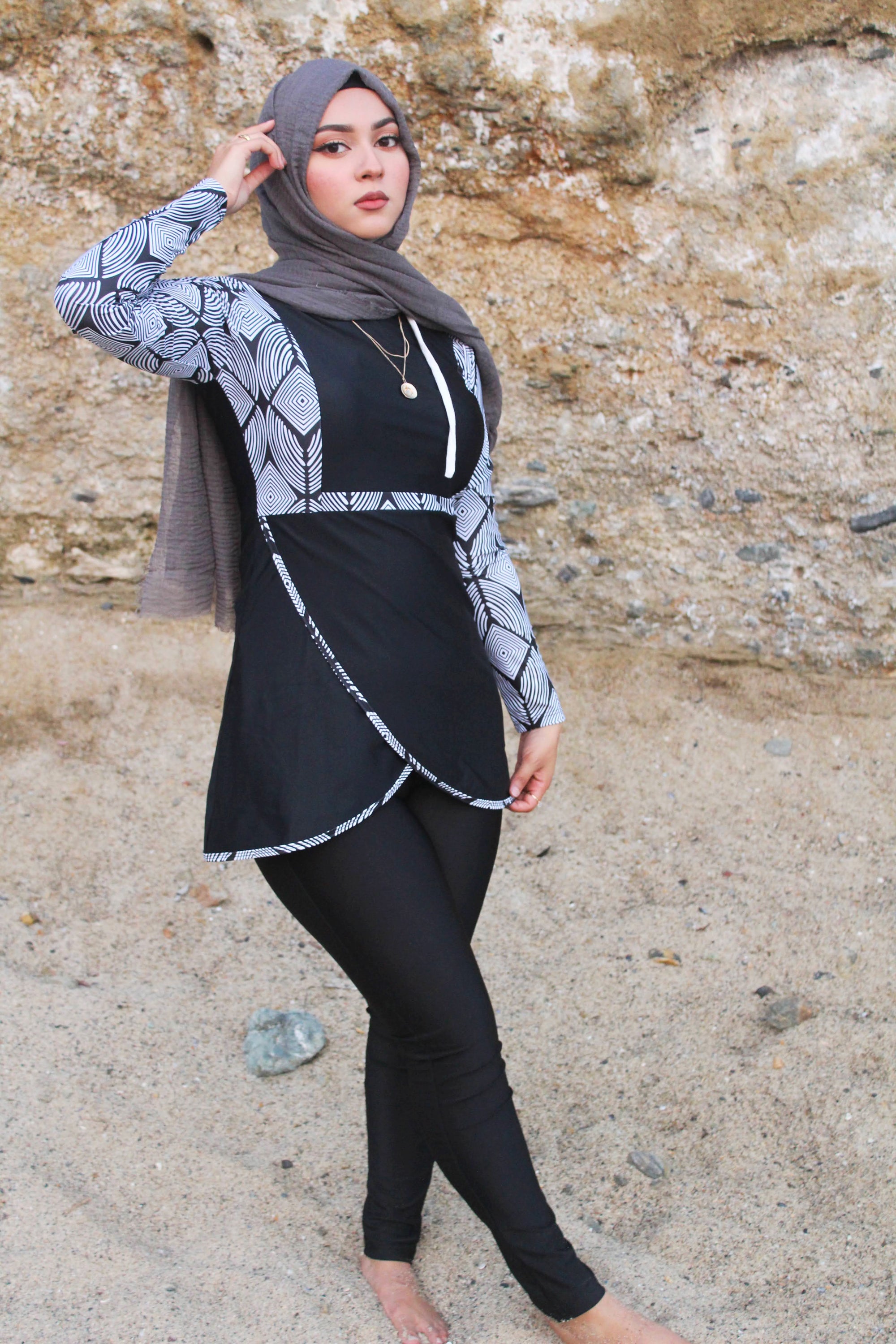 Black Pattern Swim Set