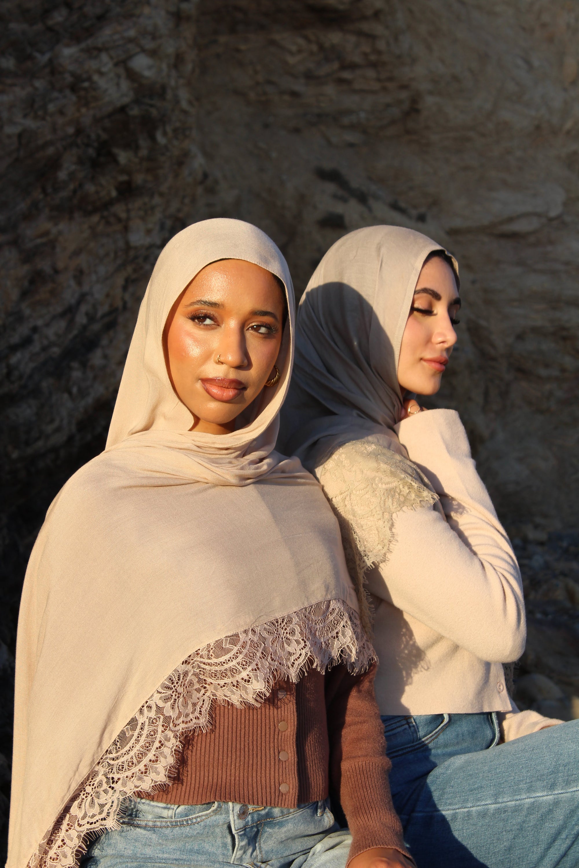 Cremé Lace