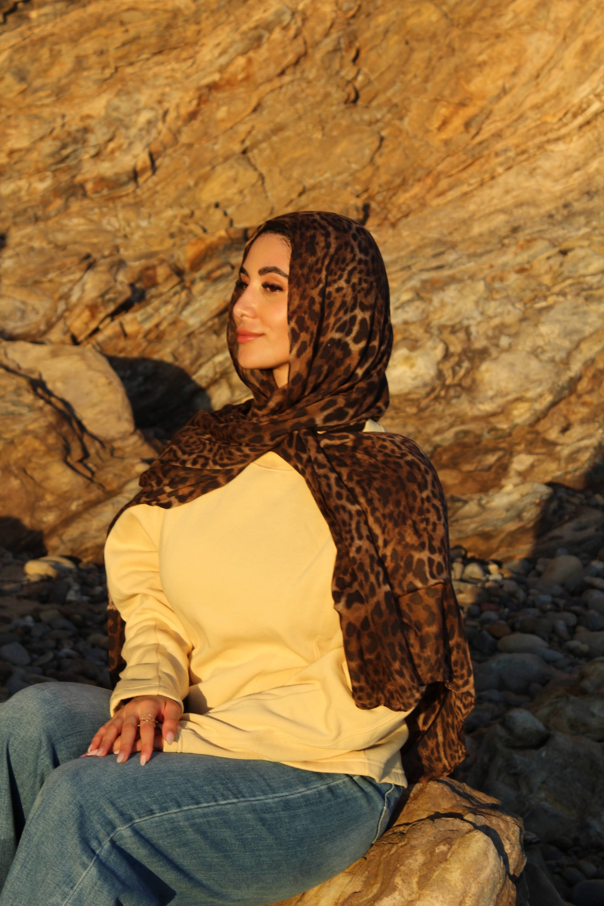 Amara Leopard Scarf